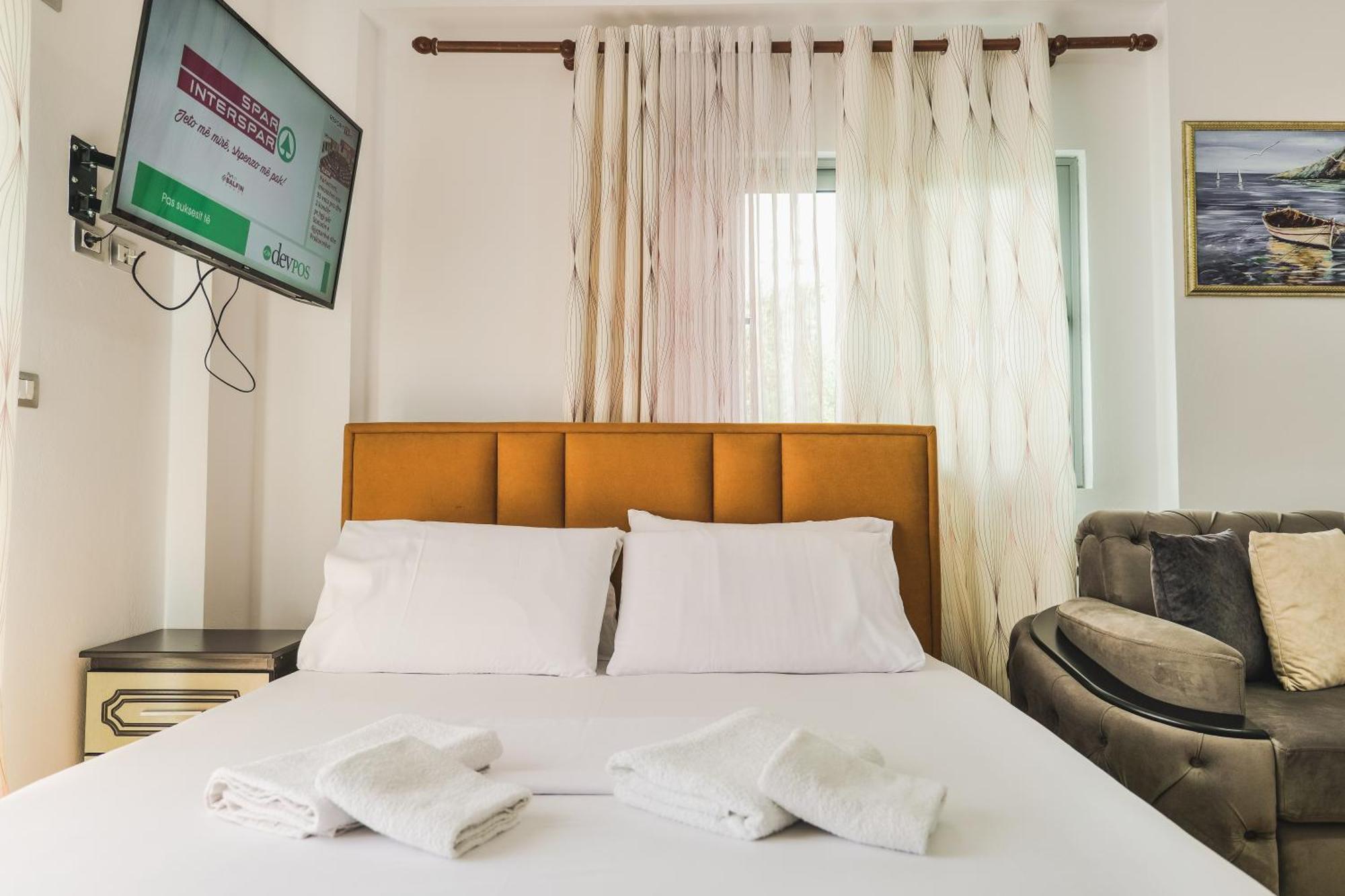 Renato Hotel 3*