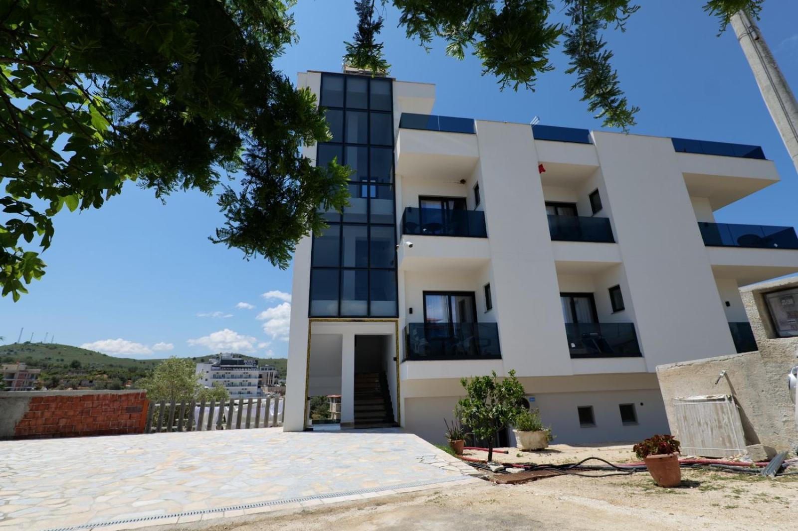 Renato Hotel 3*