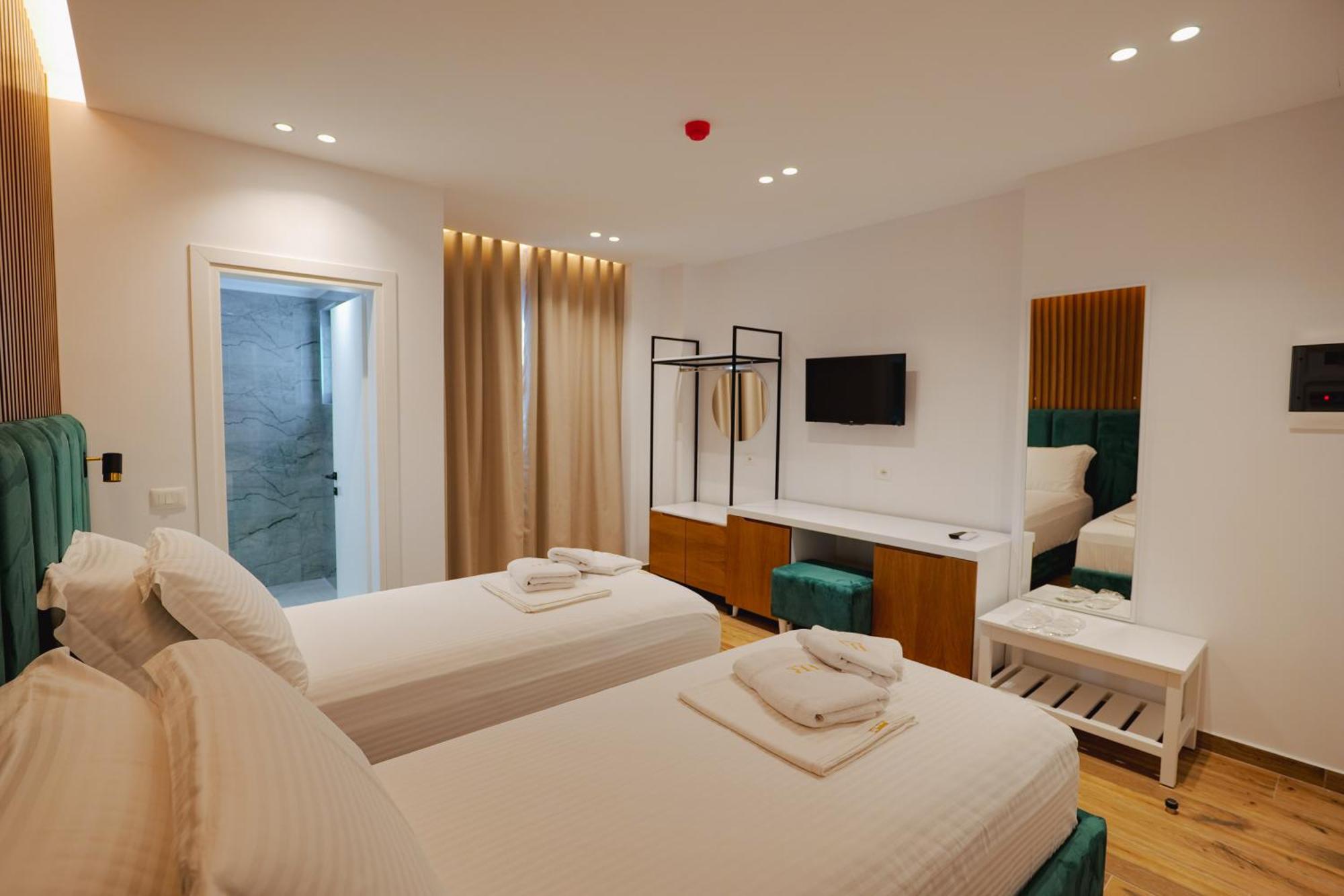 Renato Hotel 3*