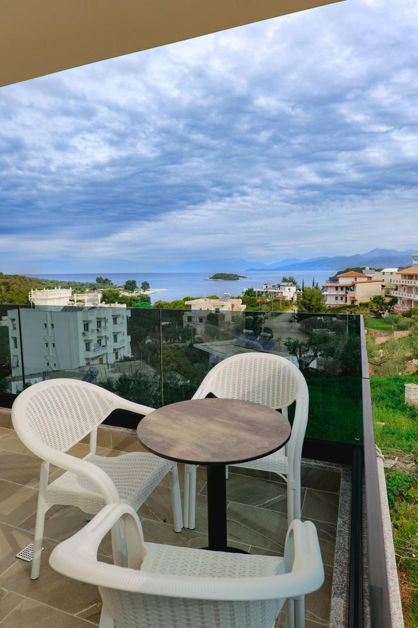 Hotel Renato Ksamil